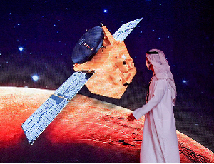 P. Frankowski - Rywalizacja i współpraca państw arabskich w przestrzeni kosmicznej